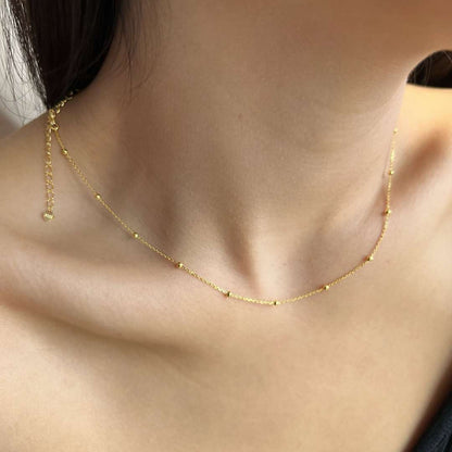 [Elitejewels]Small Bead Clavicle Chain Simple Necklace