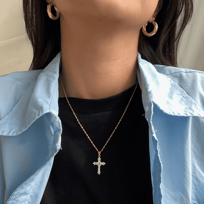 [Elitejewels]Delicate Cross Shape Necklace