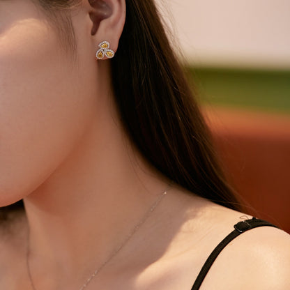 [Elitejewels]Ornate Flower Shape Pear Cut Lover Earrings