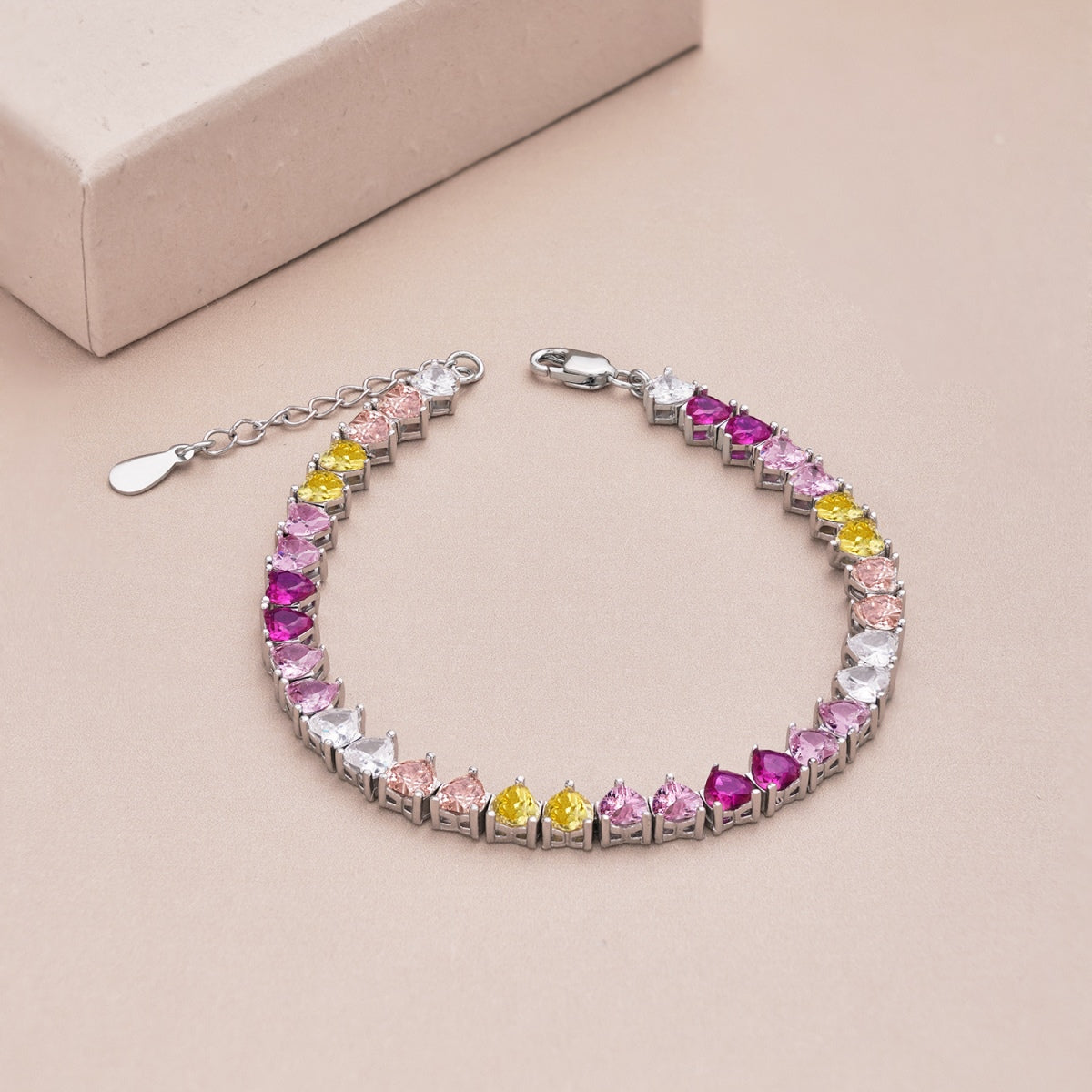 [Elitejewels]Luxurious Colorful Romantic Heart Shape Lover Bracelet