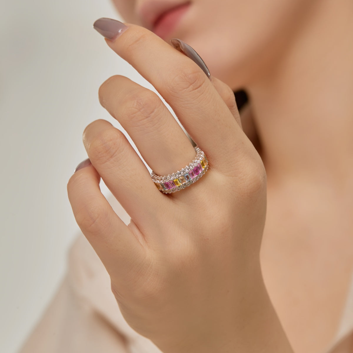 [Elitejewels]Dainty Colorful Radiant Cut Daily Ring