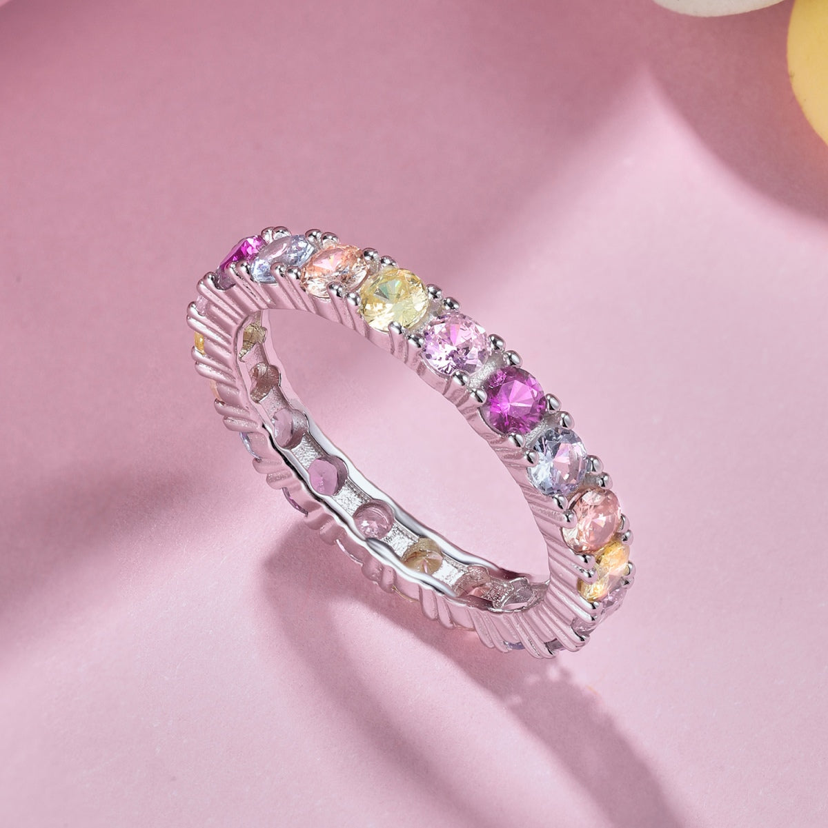 [Elitejewels]Dazzling Lustrous Round Cut Tennis Ring