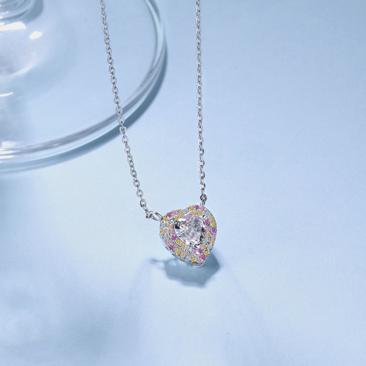 [Elitejewels]Exquisite Heart Shape Necklace