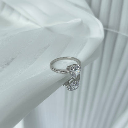 [Elitejewels]2.0 Carat Dazzling Lustrous Heart Cut Lover Ring