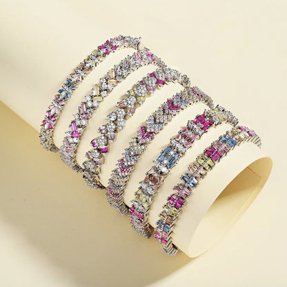 [Elitejewels] Zartes, farbenfrohes Party-Armband mit mehreren Schnitten