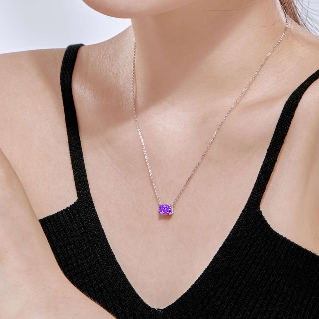 [Elitejewels]Luxurious Square Shape Colorful Necalack