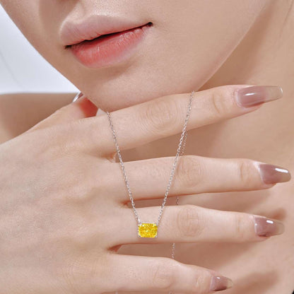 [Elitejewels]Luxurious Square Shape Colorful Necalack