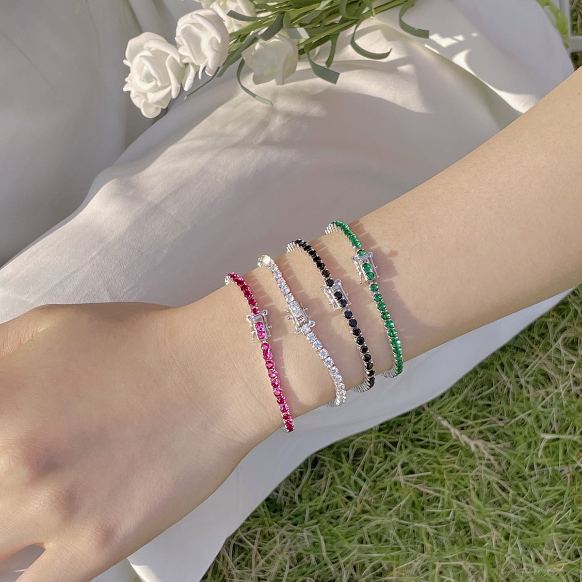 [Elitejewels]Radiant Colorful Round Cut Party Bracelet