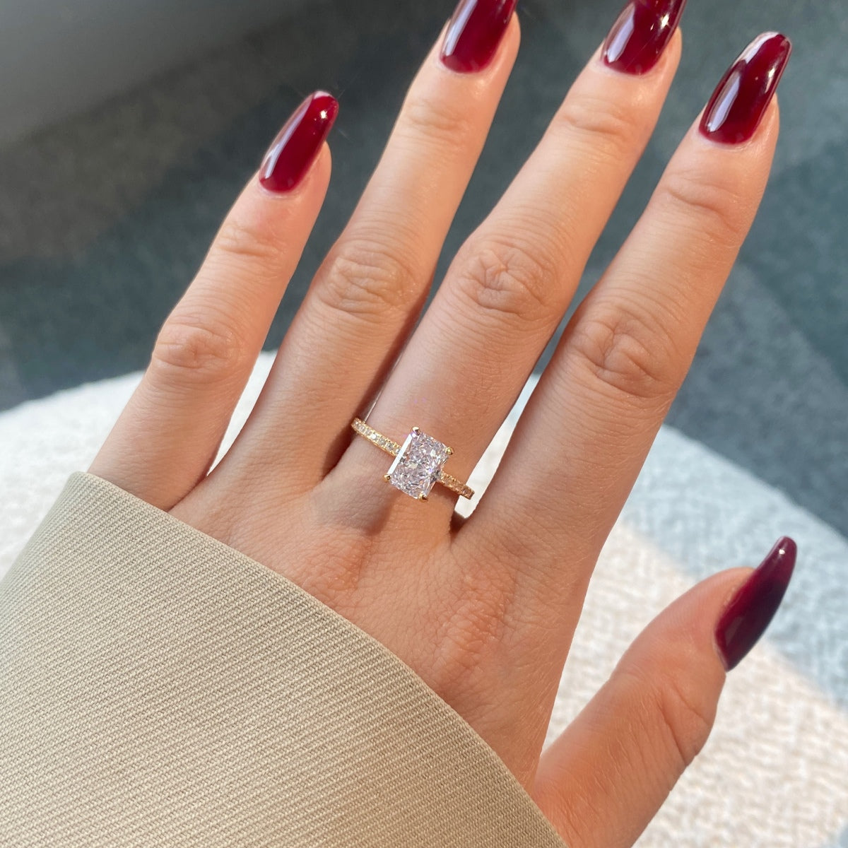 [Elitejewels]2.0 Carat Dazzling Sparkling Radiant Cut Party Ring