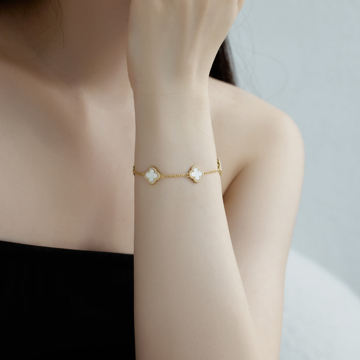 [Elitejewels]Four-Leaf Clover Exquisite Bracelet