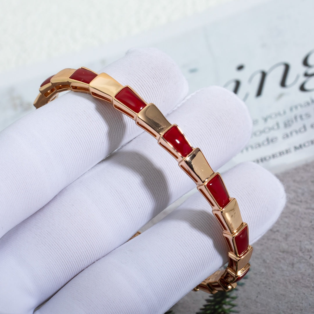 [Elitejewels]SERPENTI BRACELET PINK GOLD RUBELLITE