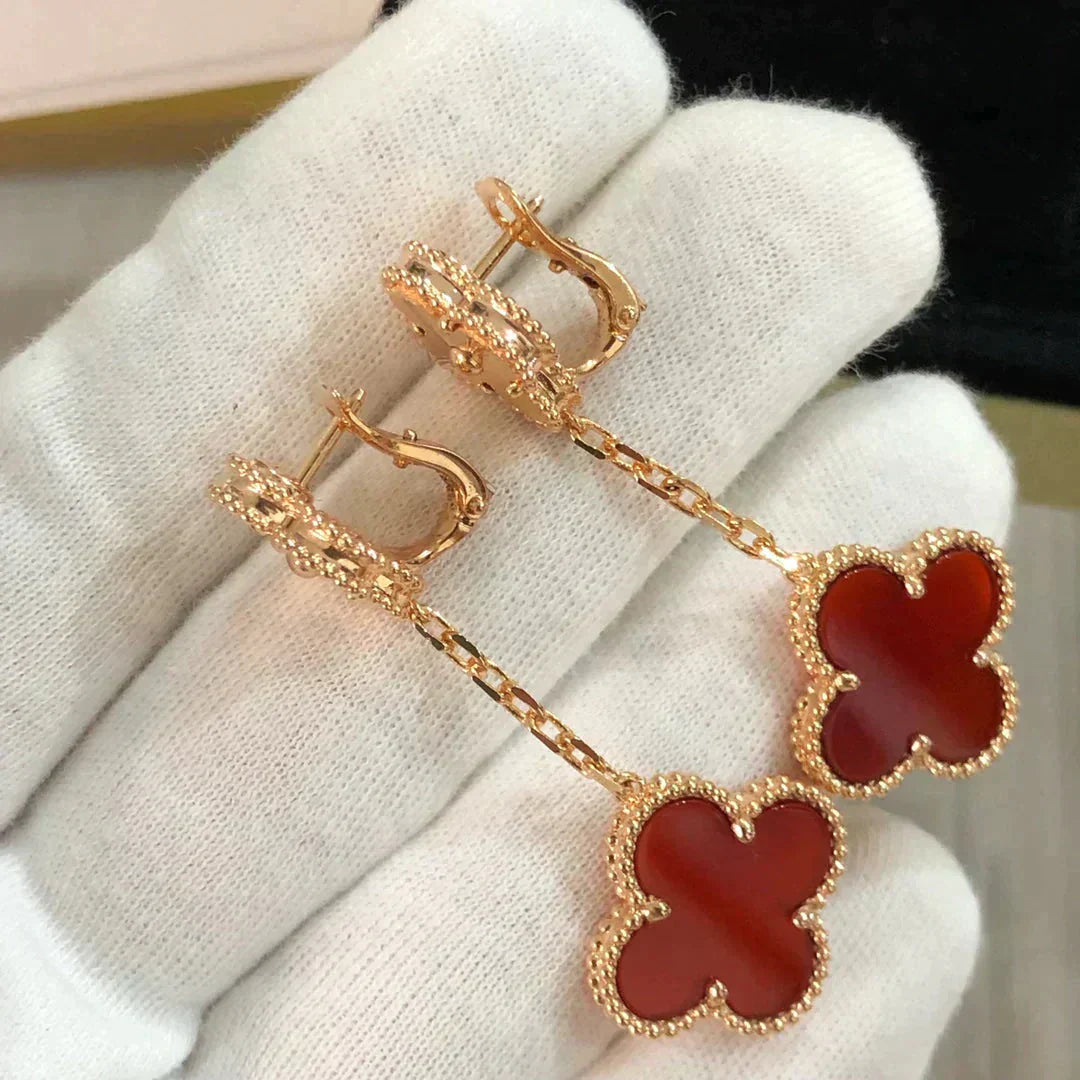 [Elitejewels]CLOVER 2 MOTIF  LASER CARNELIAN EARRINGS