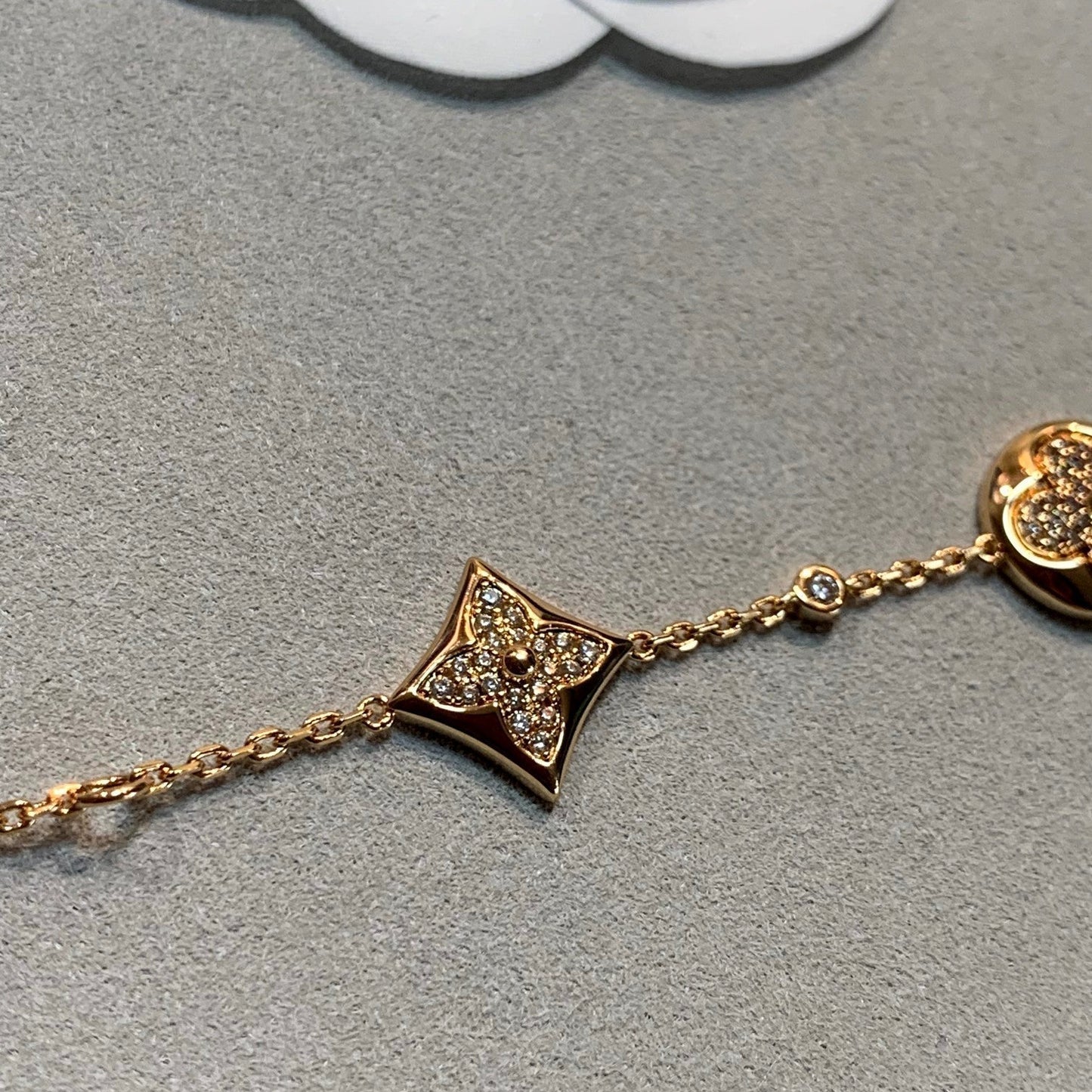 [Elitejewels]STAR AND SUN 4 MOTIFS GOLD DIAMONDS BRACELET