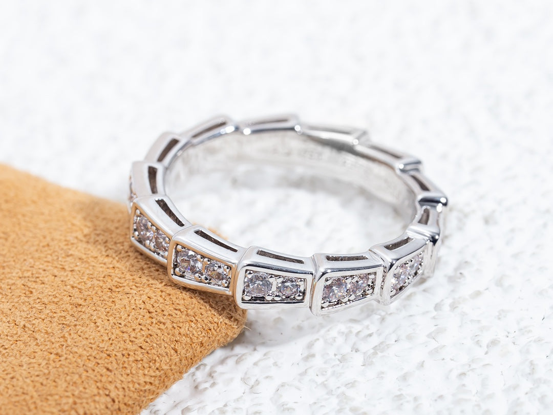 [Elitejewels]SERPENTI RING SILVER DIAMOND PAVED 3MM