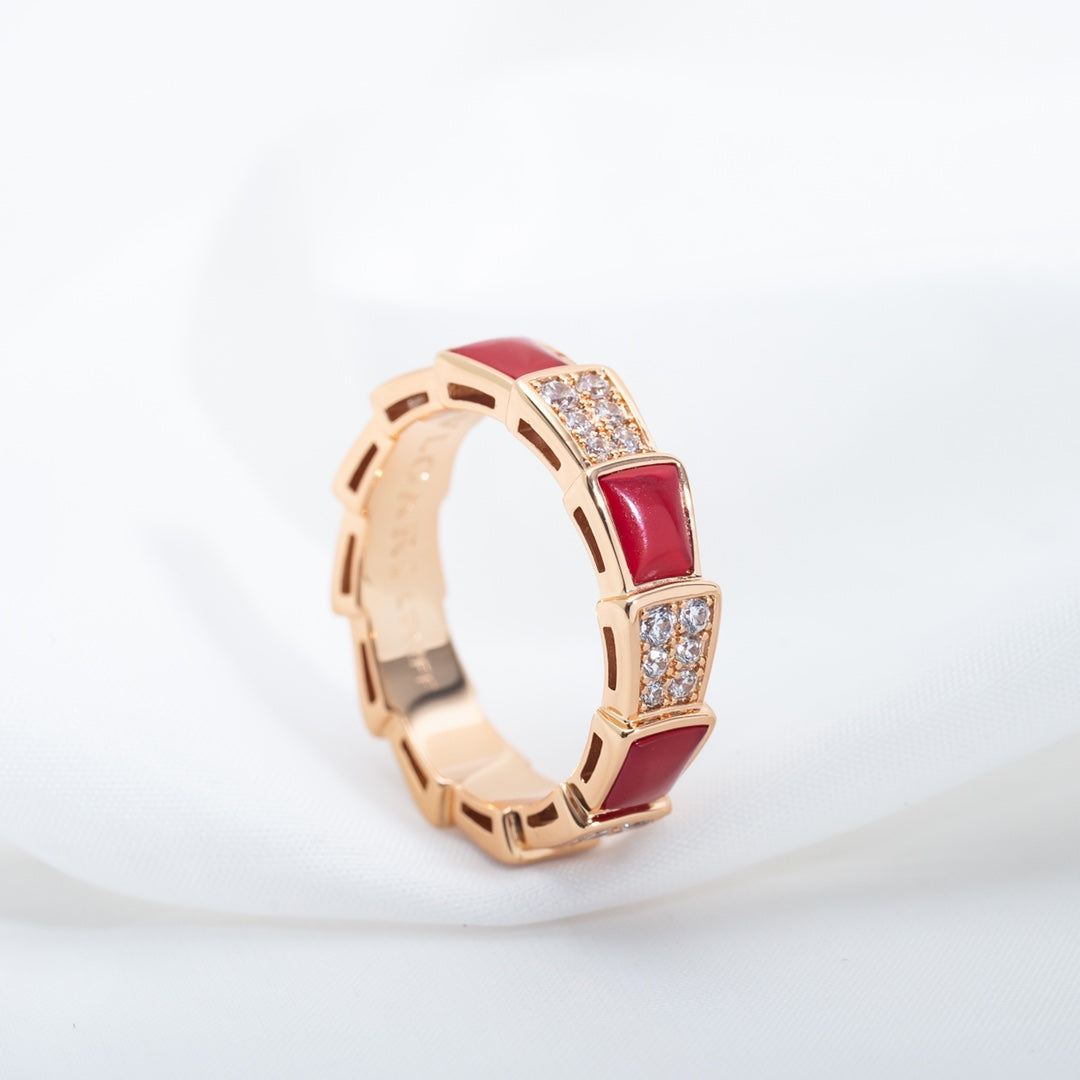 [Elitejewels]SERPENTI RING PINK GOLD CARNELIAN DIAMOND PAVED 4MM