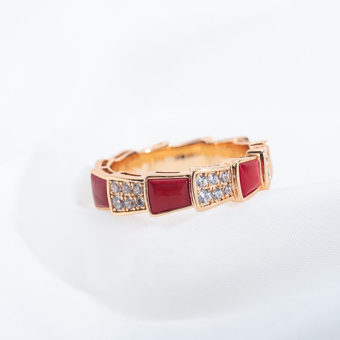 [Elitejewels]SERPENTI RING PINK GOLD CARNELIAN DIAMOND PAVED 4MM