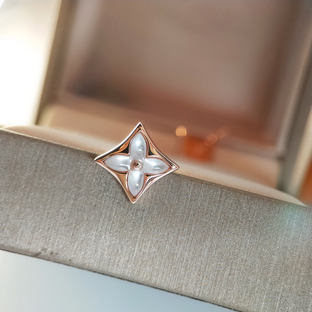 [Elitejewels]STAR MOP PINK GOLD EARRINGS