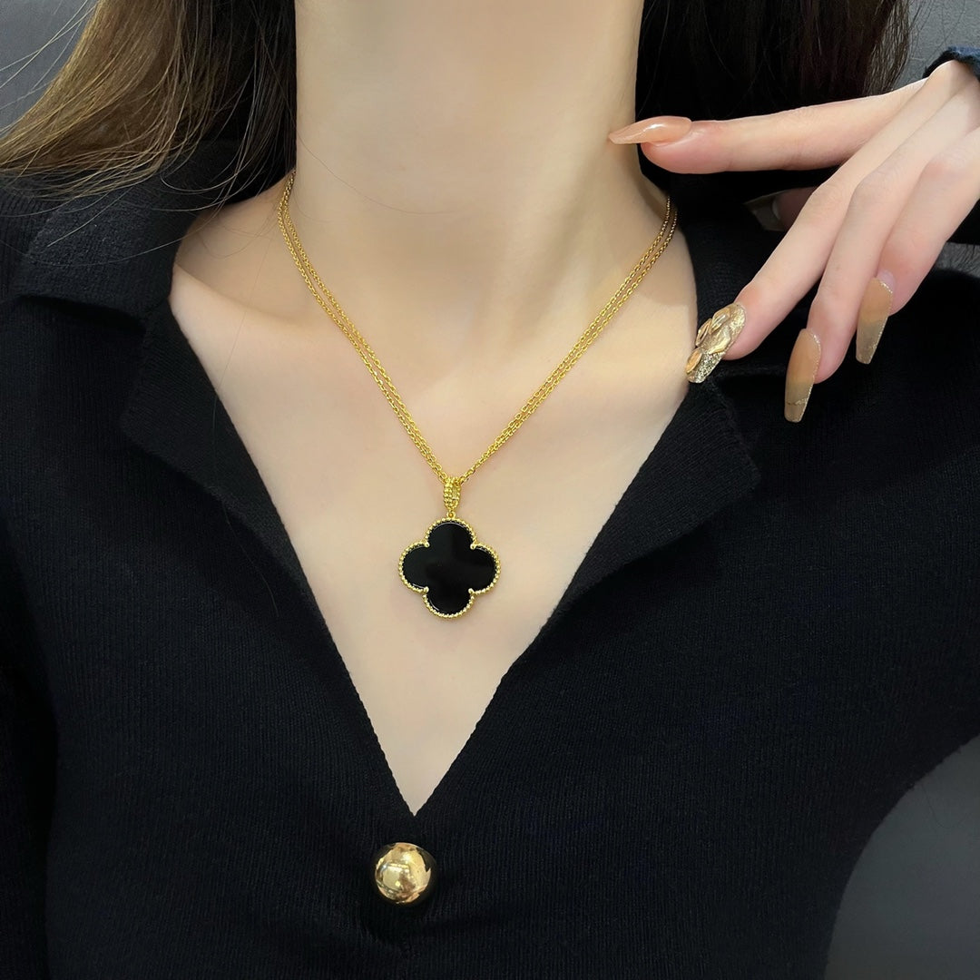 [Elitejewels] KLEEBLATT 25MM HALSKETTE GOLD ONYX