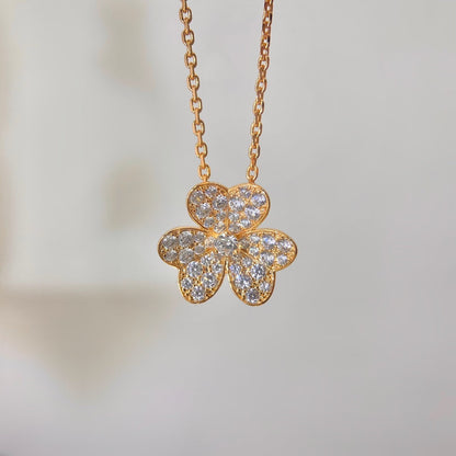 [Elitejewels]BLUMEN-DIAMANT-HALSKETTE