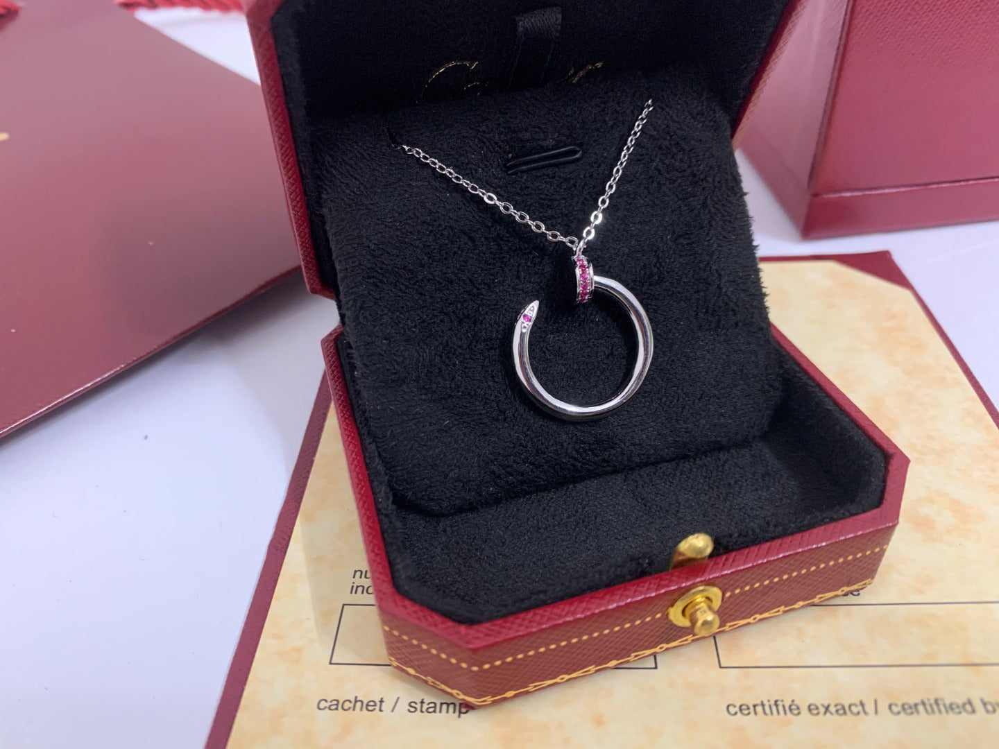 [Elitejewels]JUSTE PINK DIAMOND NECKLACE