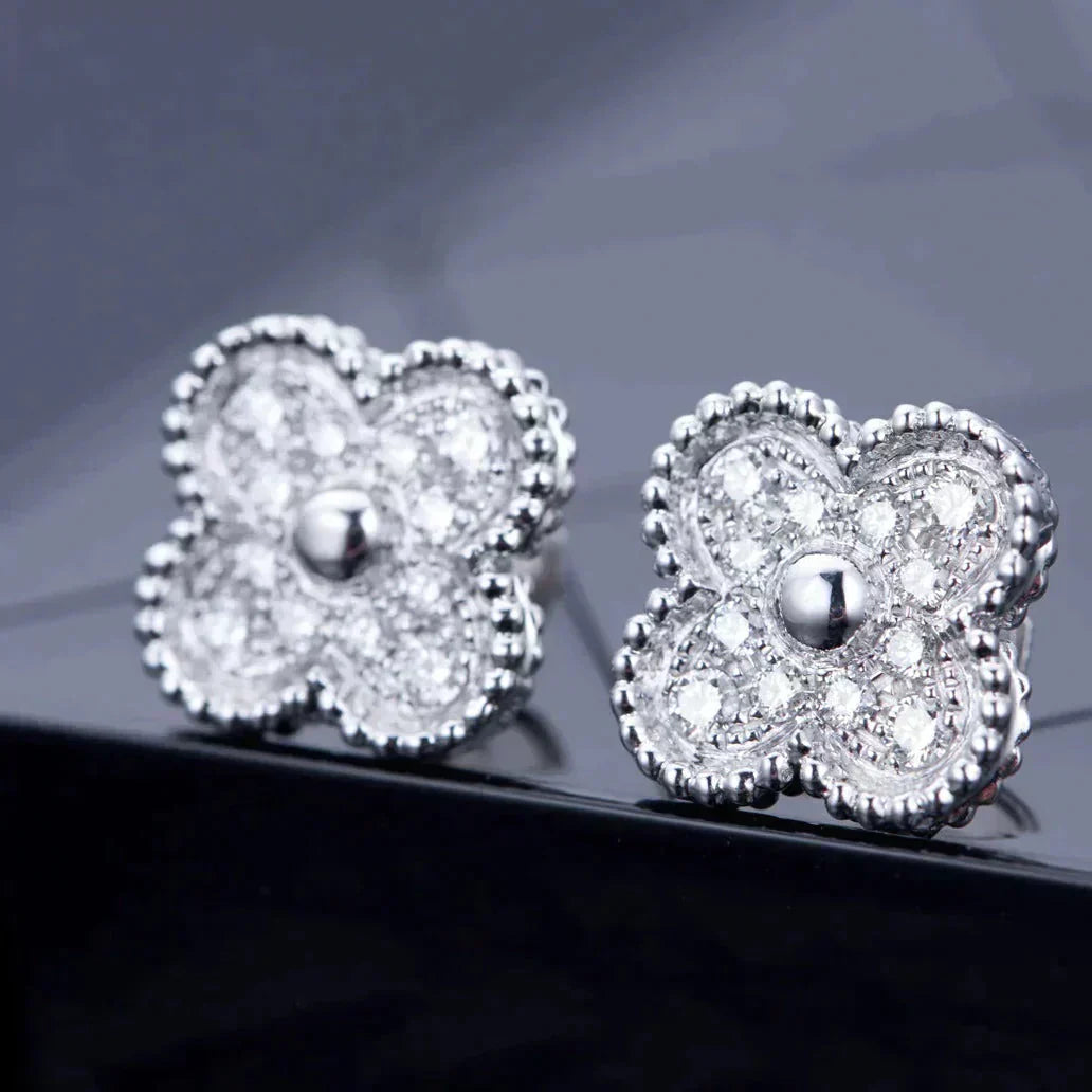 [Elitejewels]CLOVER 1 MOTIFS DIAMOND STUD EARRINGS SILVER