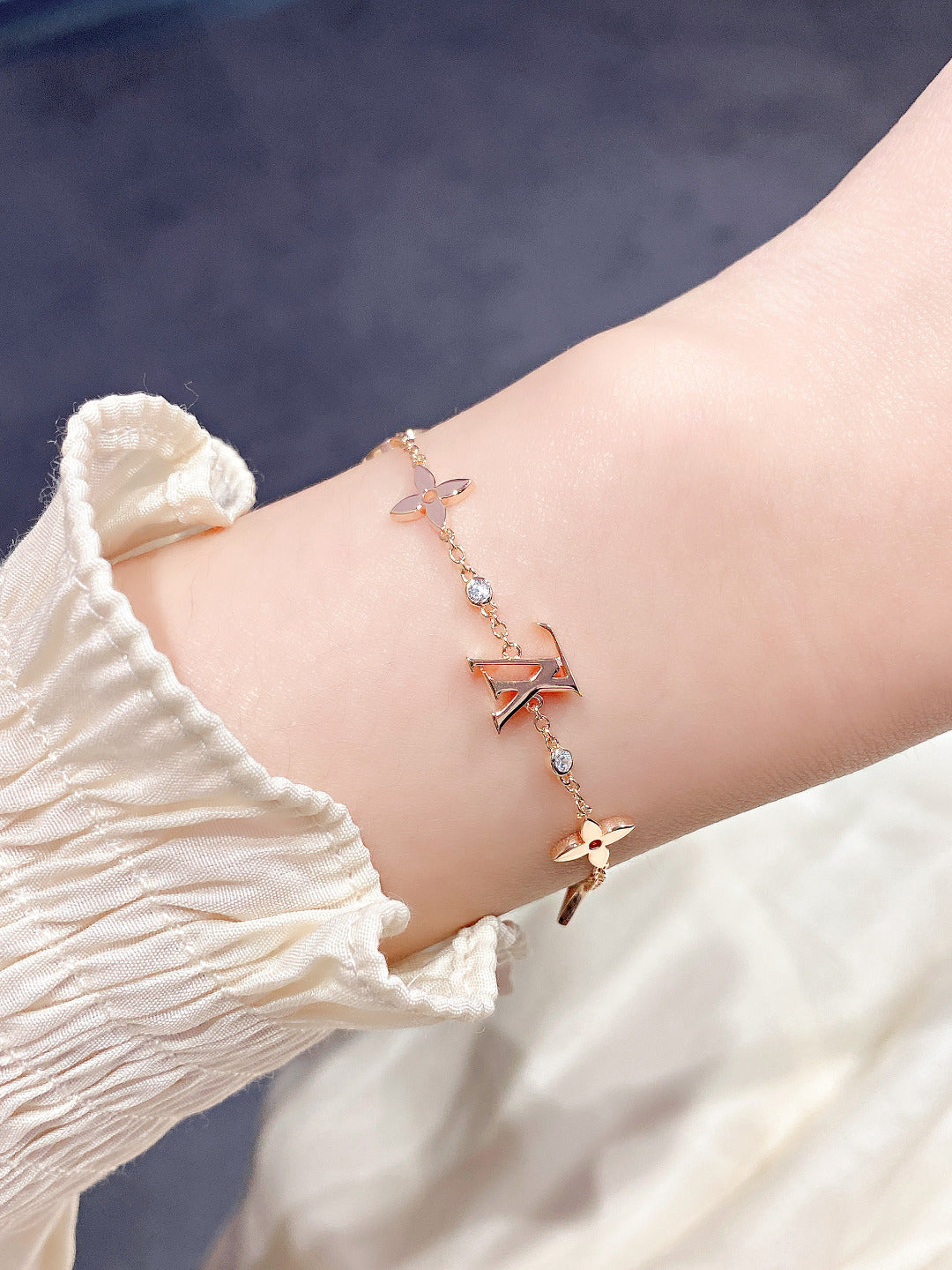 [Elitejewels]STAR AND SUN 7 MOTIFS GOLD BRACELET