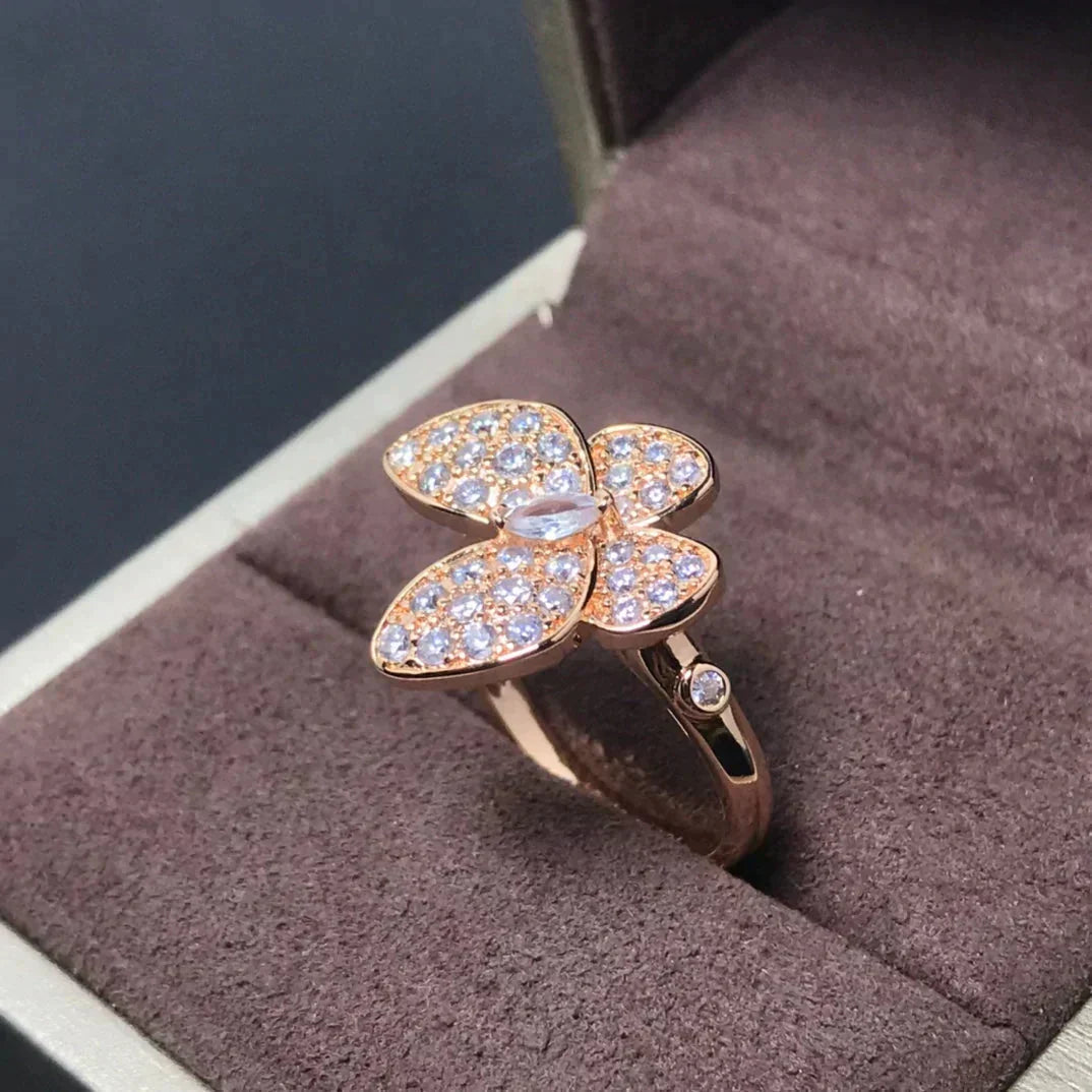 [Elitejewels]BUTTERFLY PINK GOLD DIAMOND RING