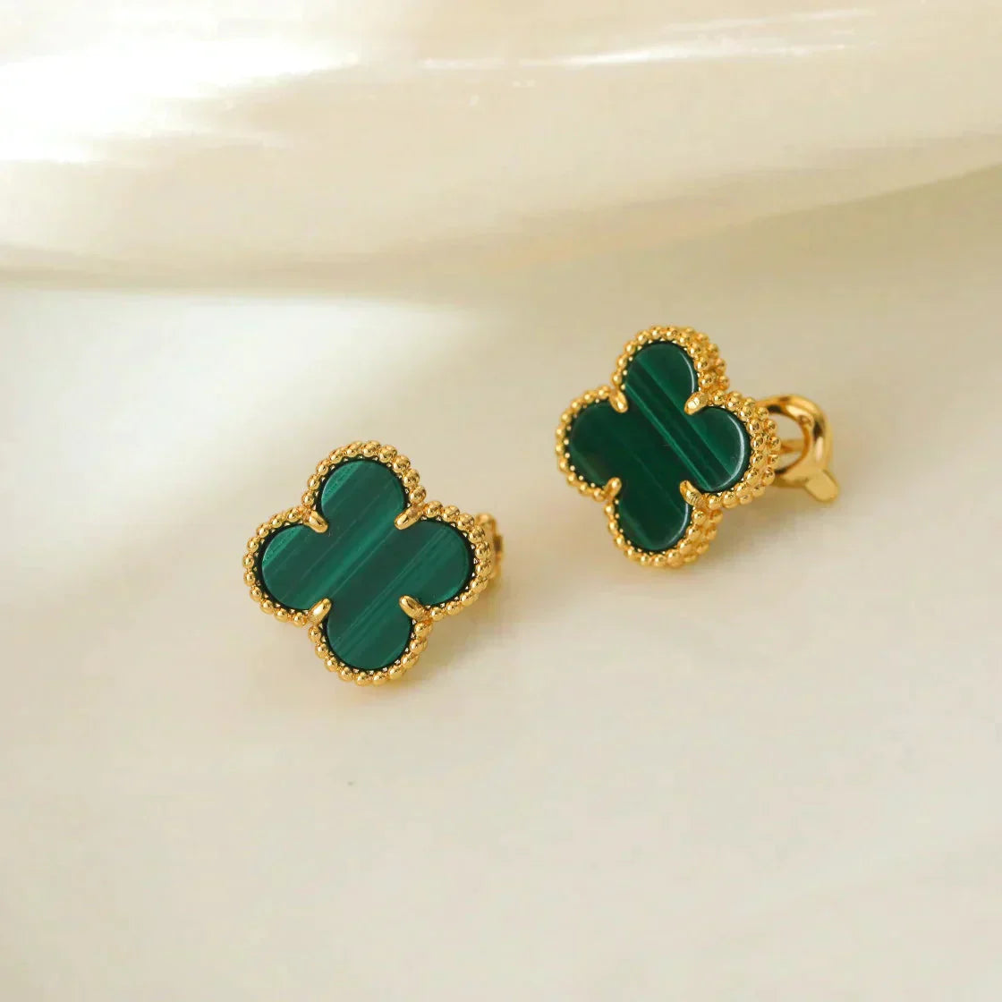 [Elitejewels]CLOVER MEDIUM 1 MOTIFS MALACHITE  EARRINGS