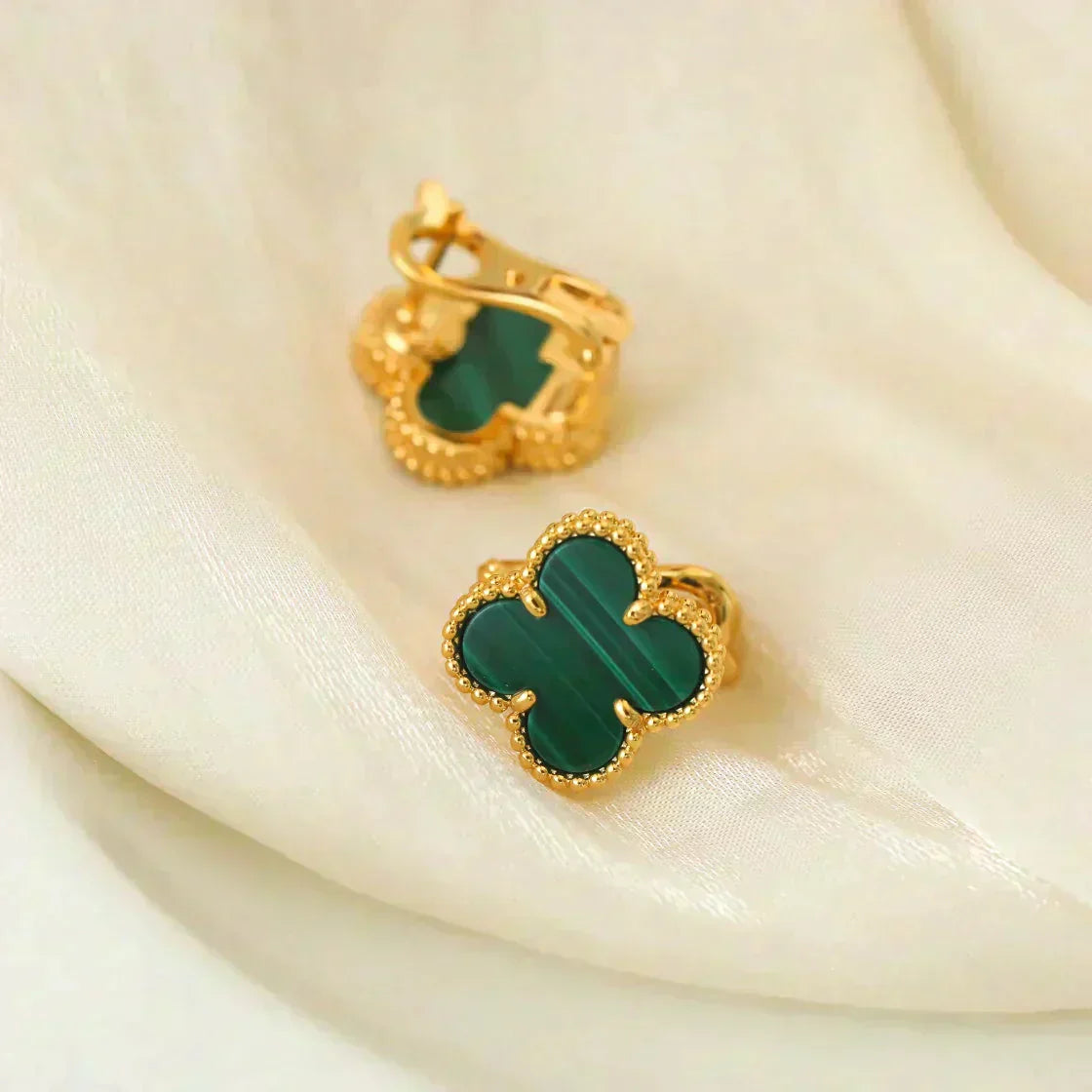 [Elitejewels]CLOVER MEDIUM 1 MOTIFS MALACHITE  EARRINGS