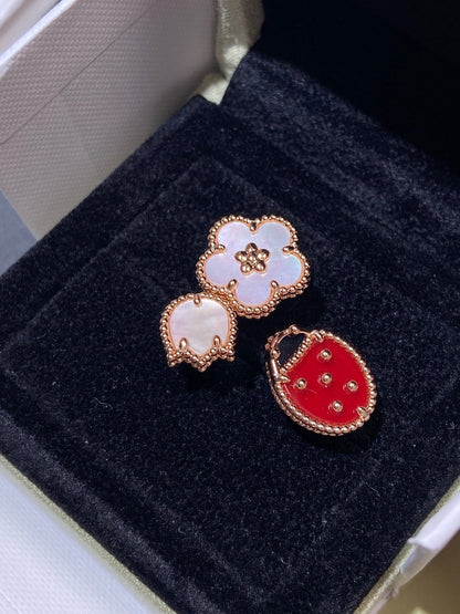 [Elitejewels]LUCKY 3 MOTIF ROSE GOLD RING