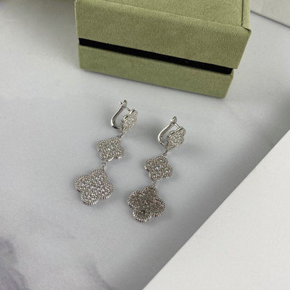 [Elitejewels]CLOVER 3 MOTIF DIAMOND SILVER DROP EARRINGS