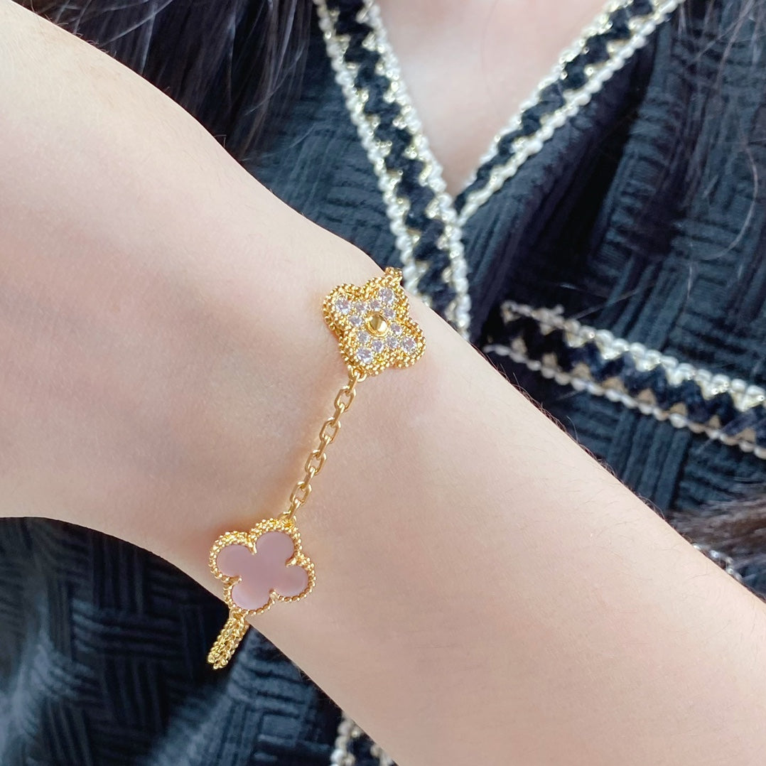 [Elitejewels]CLOVER 5 MOTIF DIAMOND PINK MOP PINK GOLD BRACELET