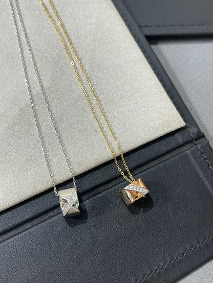 [Elitejewels]LIENS EVIDENCE DIAMOND NECKLACE