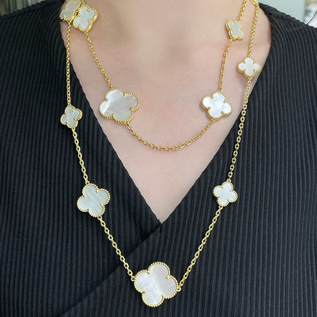 [Elitejewels]CLOVER 16 MOTIF WHITE MOP GOLD NECKLACE