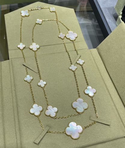 [Elitejewels]CLOVER 16 MOTIF WHITE MOP GOLD NECKLACE