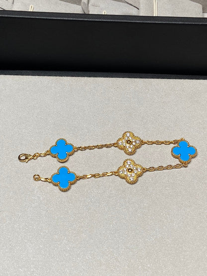 [Elitejewels]CLOVER 5 MOTIF BLUE CHALCEDONY DIAMOND GOLD BRACELET