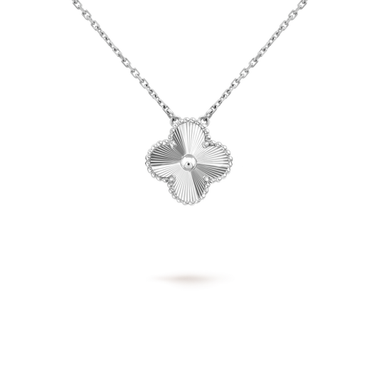 [Elitejewels]CLOVER 15MM LASER NECKLACE SILVER