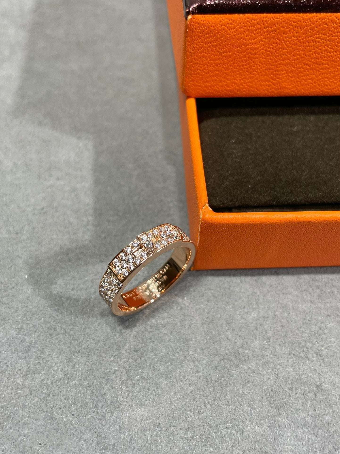 [Elitejewels]KELLY PINK GOLD DIAMOND RING