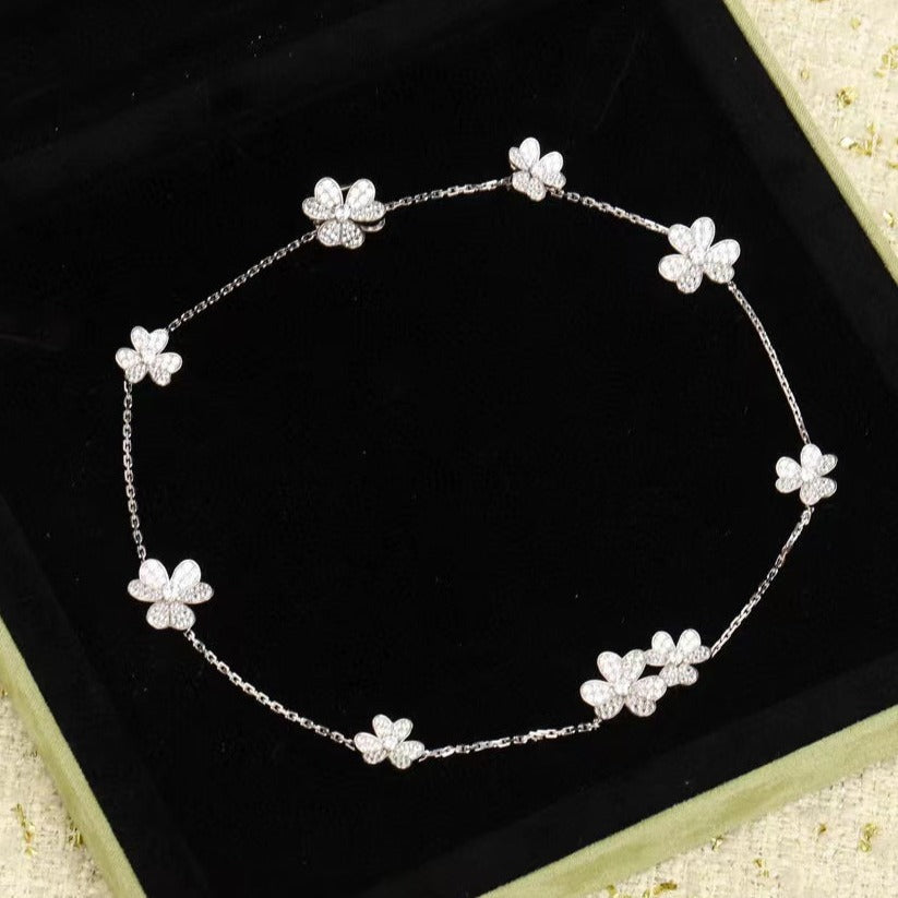 [Elitejewels]FRIVOLE SILBER 9 BLUMEN HALSKETTE