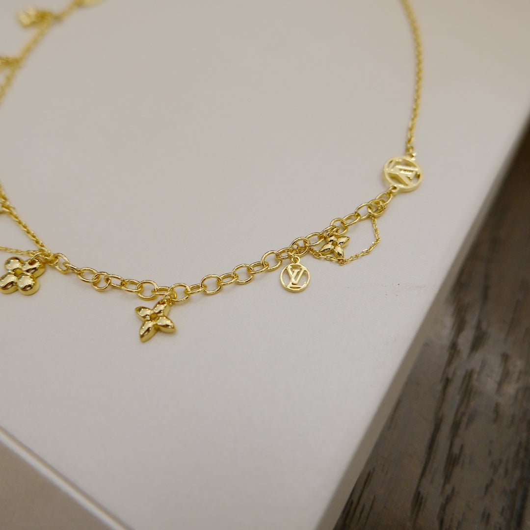 [Elitejewels]BLOOMING SUPPLE NECKLACE BRASS