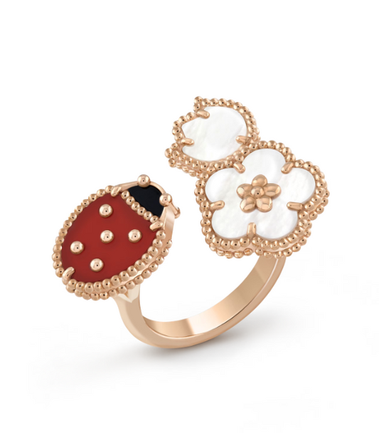 [Elitejewels]LUCKY 3 MOTIF ROSE GOLD RING