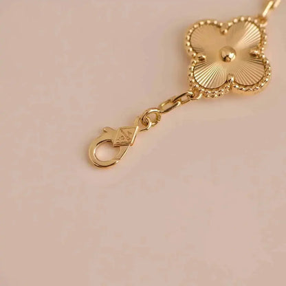 [Elitejewels]CLOVER 5 FLOWERS LASER BRACELET