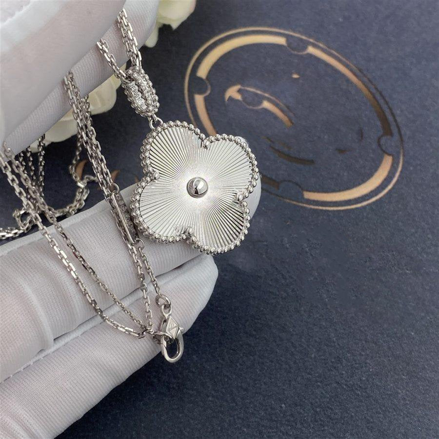 [Elitejewels]CLOVER 25MM SILVER BIG CLOVER NECKLACE