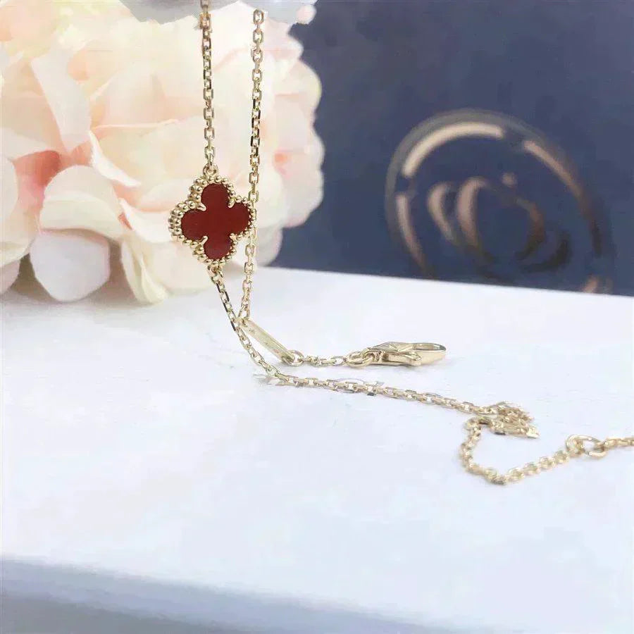 [Elitejewels]CLOVER  CARNELIAN SINGLE FLOWER BRACELET