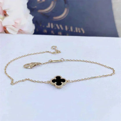 [Elitejewels]クローバーオニキスシングルフラワーブレスレット