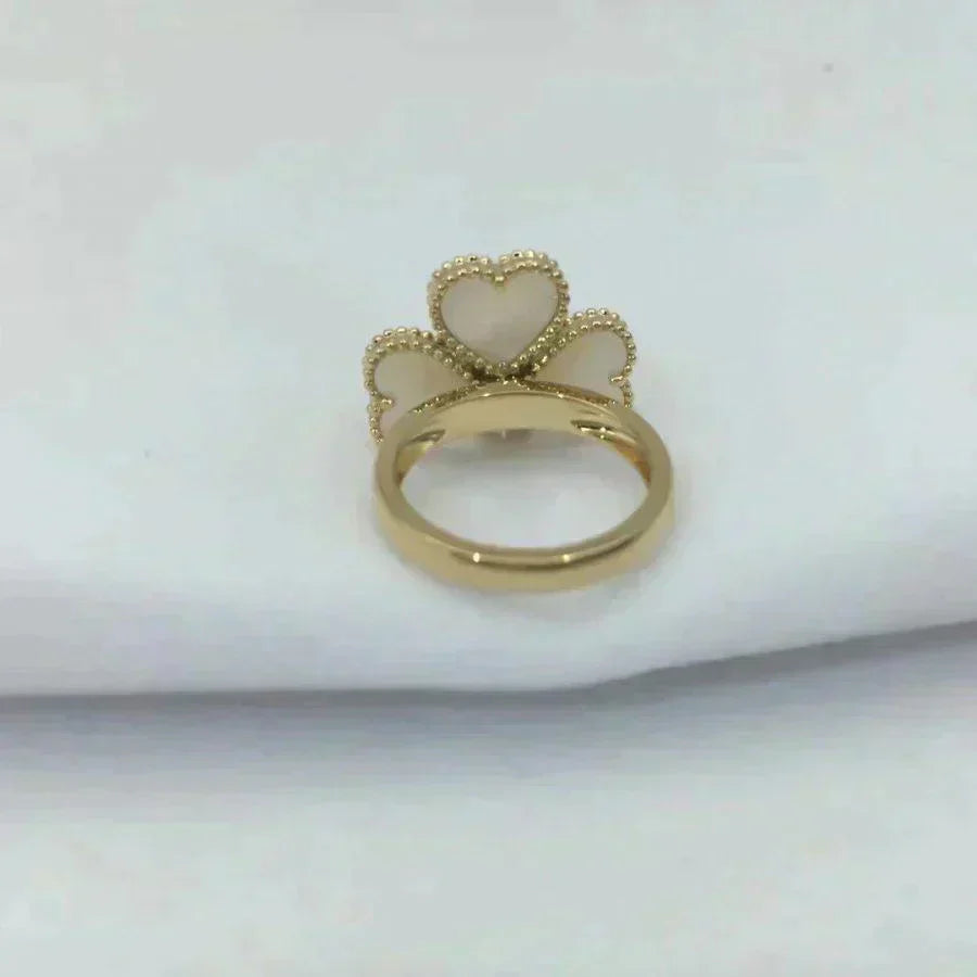 [Elitejewels]SWEET CLOVER WHITE MOP RING