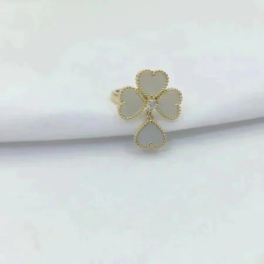 [Elitejewels]SWEET CLOVER WHITE MOP RING